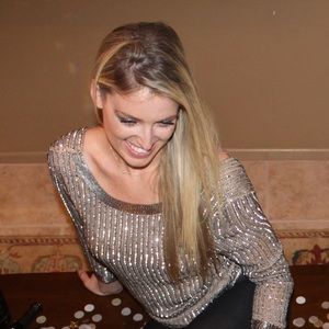 Meet your Posher, Jax